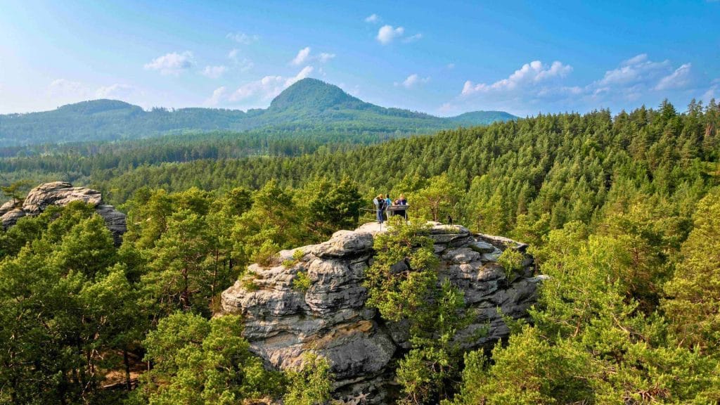 Letní škola qigongu Andao institute - retreat, pobyt, wellness, dovolená, Radvanec, rekreační areál Vlaštovčí